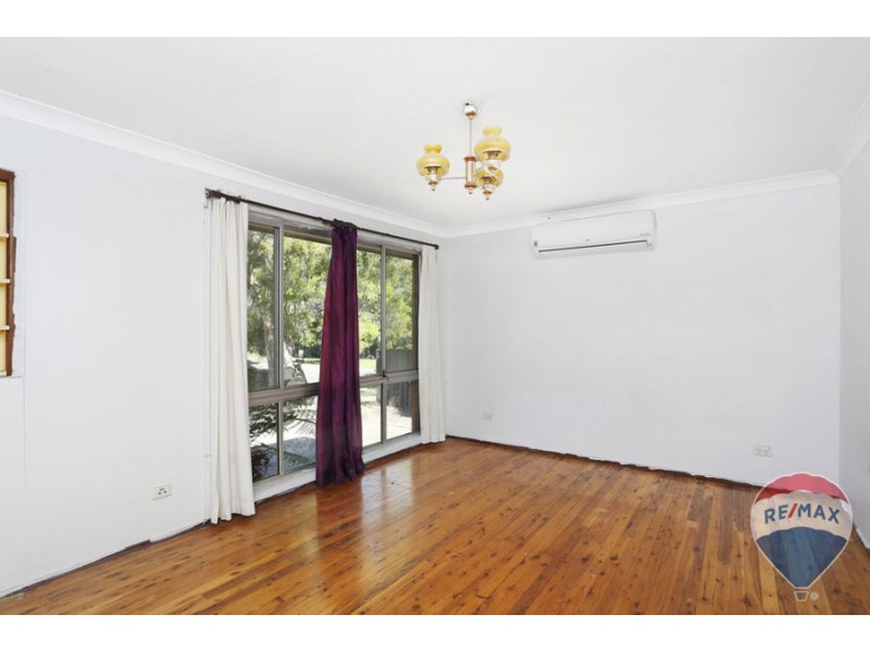 31 MOOLANA PARADE, South Penrith NSW 2750