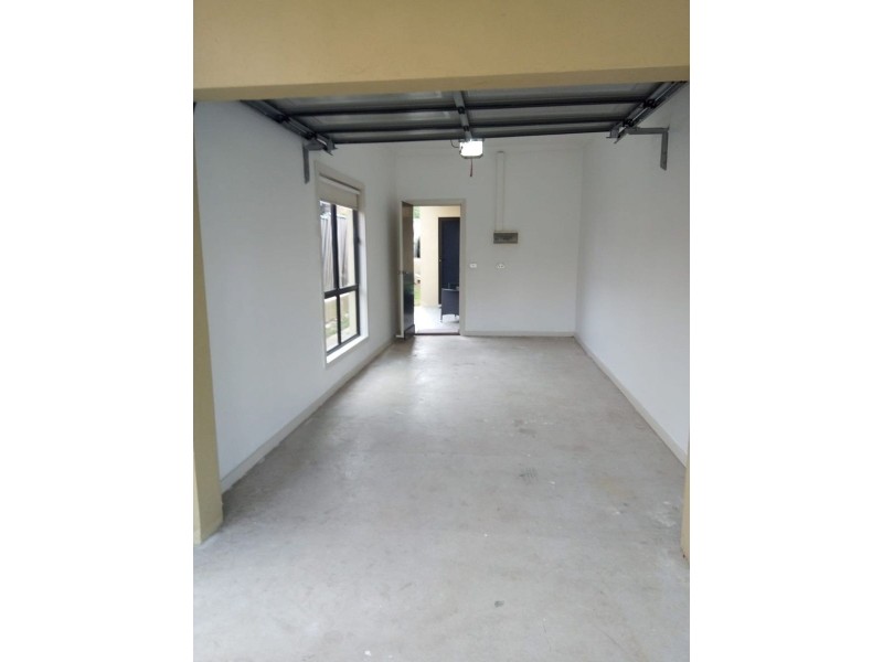 1/111A Melbourne Street, Oxley Park NSW 2760