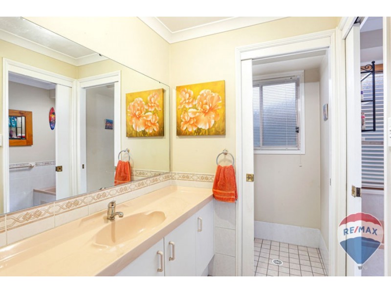 8 KYARRA TERRACE, Glenmore Park NSW 2745