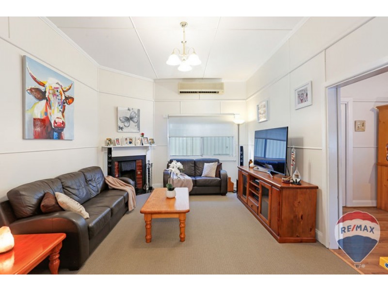 16 HEMMINGS STREET, Penrith NSW 2750