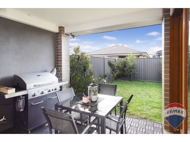 10 Blackburn Street, Ropes Crossing NSW 2760