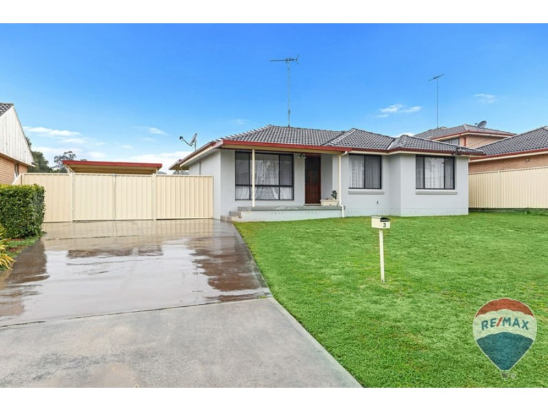 3 DEBORAH CRESCENT, Cambridge Park NSW 2747