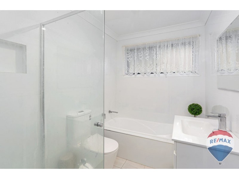 3 DEBORAH CRESCENT, Cambridge Park NSW 2747