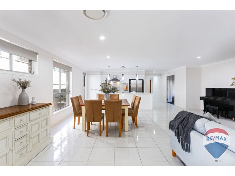 10 BULLABURRA STREET, The Ponds NSW 2769