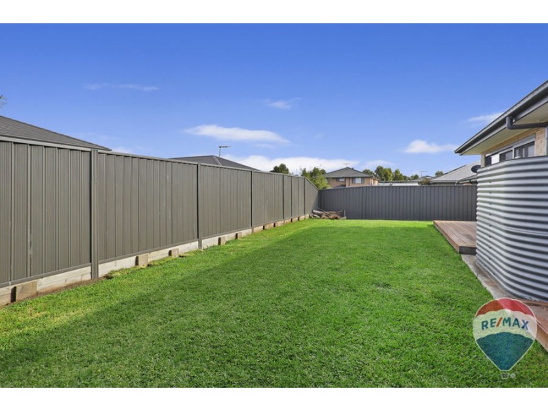 20 White Cedar Avenue, Claremont Meadows NSW 2747