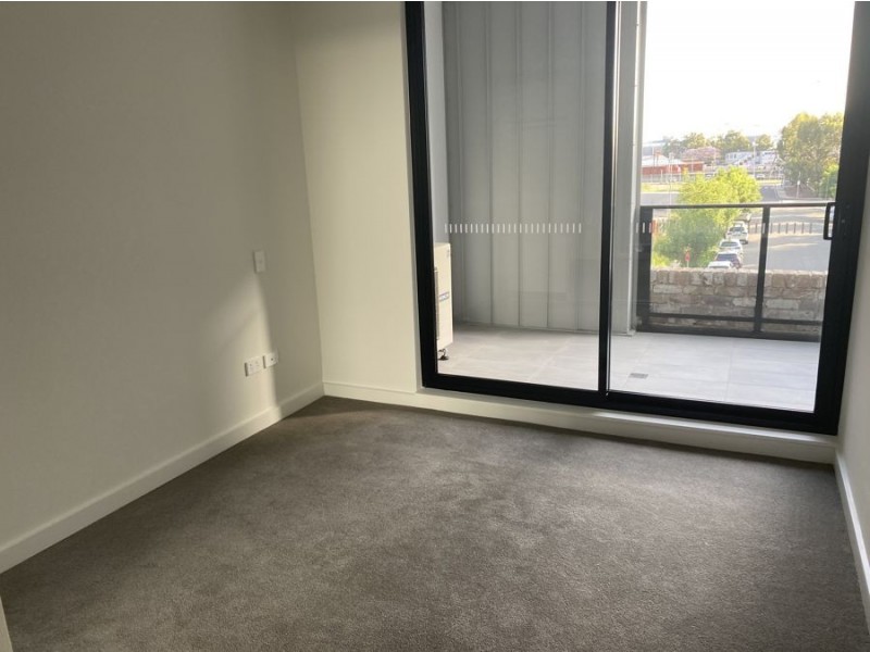 207/26 Lord Sheffield Circuit, Penrith NSW 2750