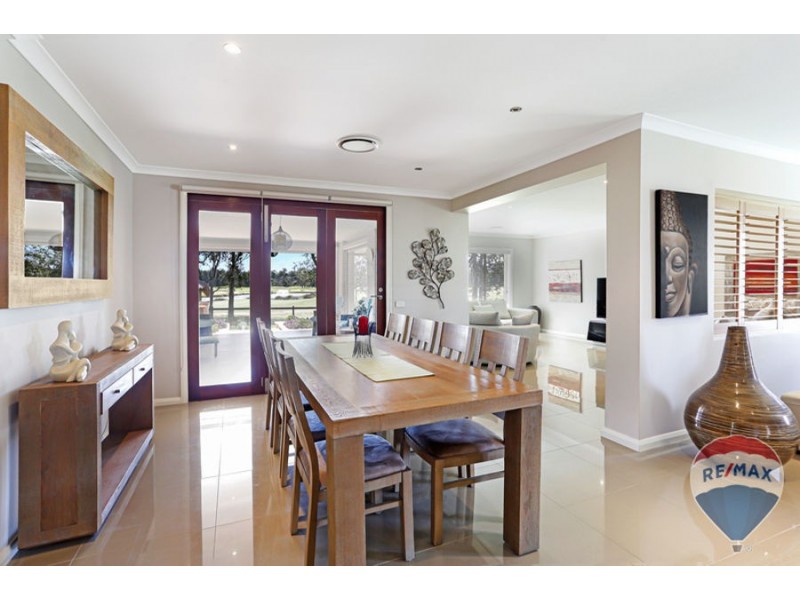 3 CRYSTAL DOWNS CLOSE, Luddenham NSW 2745