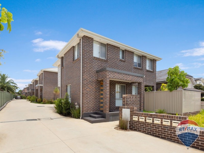 5/18 CANBERRA STREET, Oxley Park NSW 2760