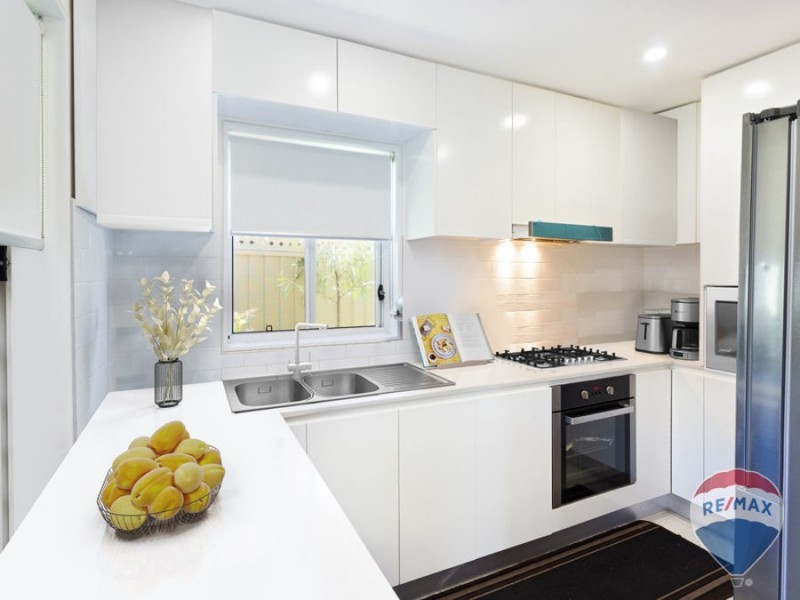 5/18 CANBERRA STREET, Oxley Park NSW 2760