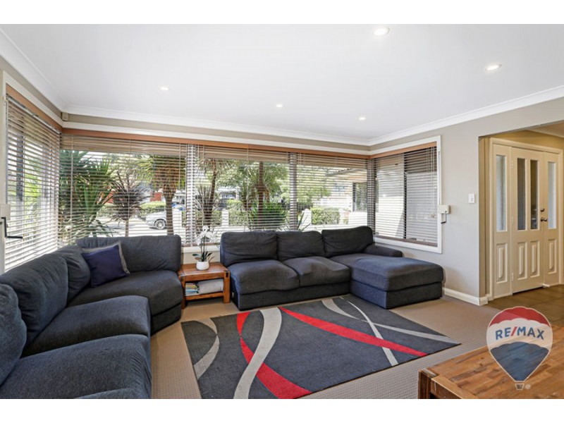 9 & 9A COSGROVE CRESCENT, Kingswood NSW 2747