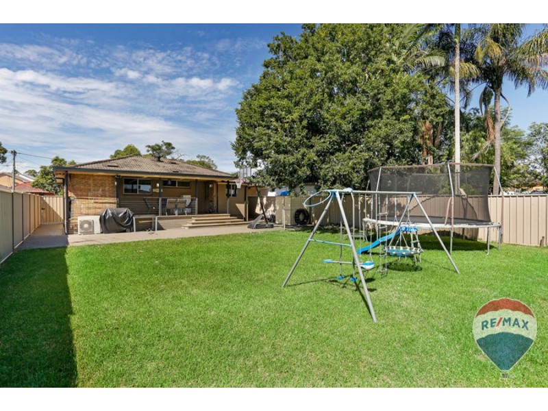 9 & 9A COSGROVE CRESCENT, Kingswood NSW 2747