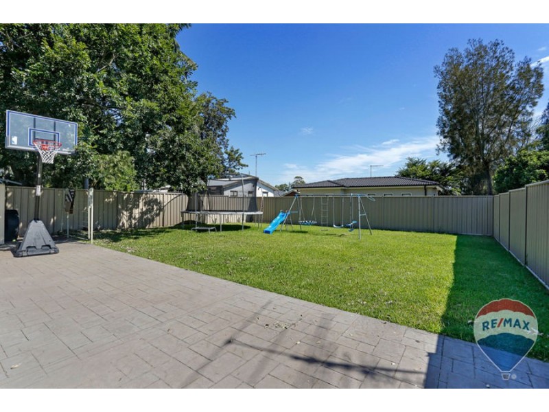 9 & 9A COSGROVE CRESCENT, Kingswood NSW 2747