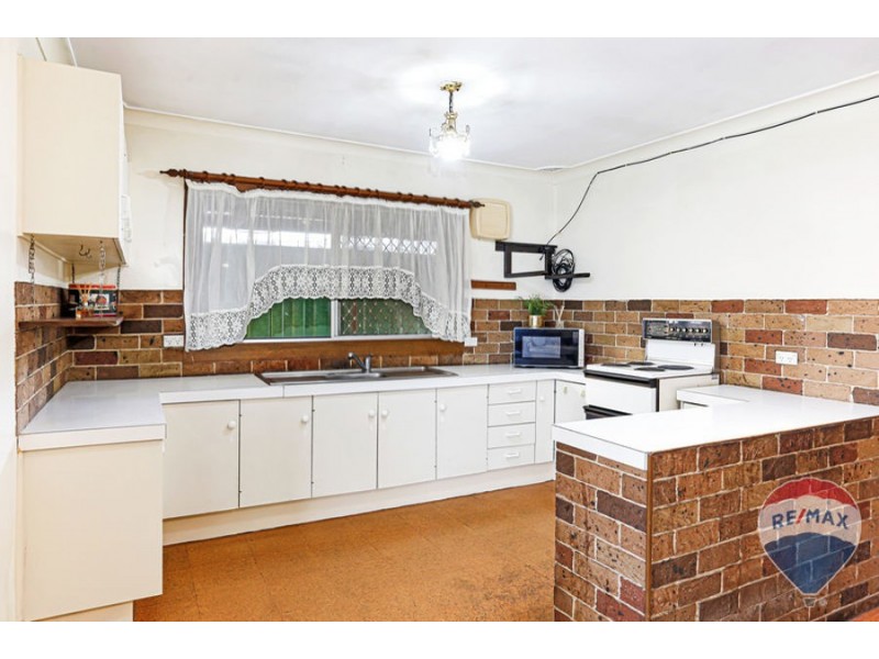 21 CAMPTON AVENUE, Cambridge Park NSW 2747