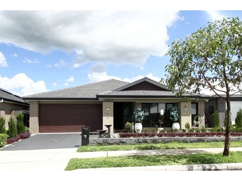 17 Lloyd Street, Werrington NSW 2747
