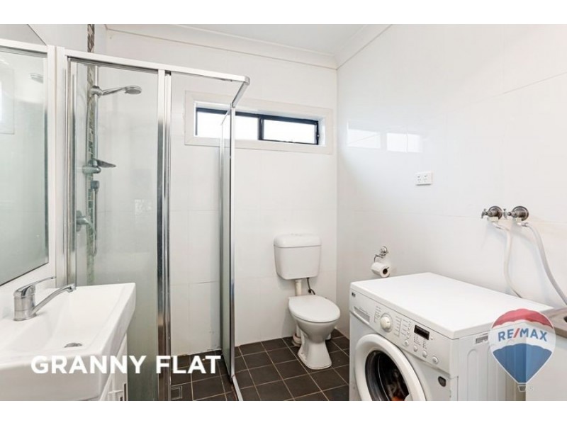 10 & 10A CARNATION AVENUE, Claremont Meadows NSW 2747