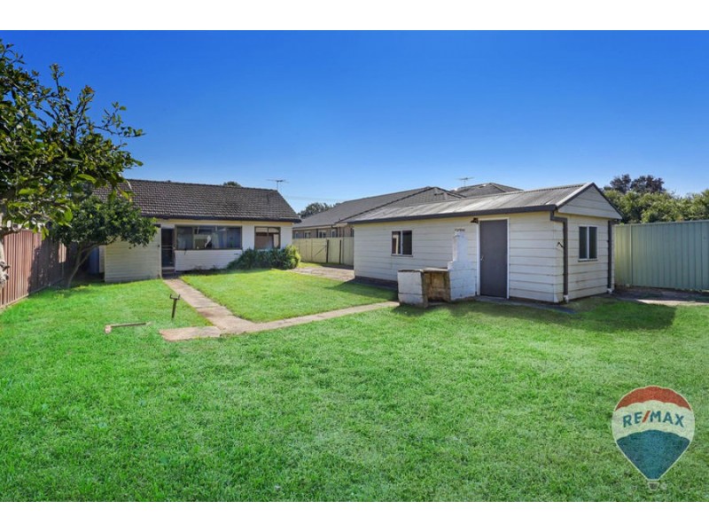 69 Lamonerie Street, Toongabbie NSW 2146