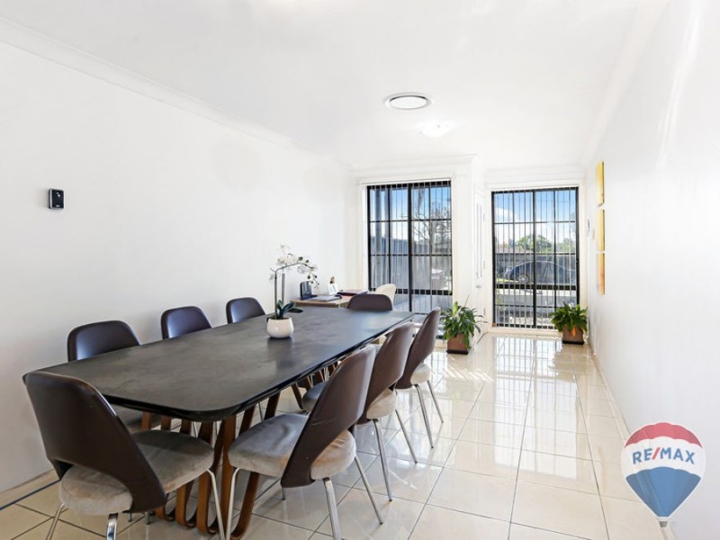 2/90 CAMBRIDGE STREET, Cambridge Park NSW 2747