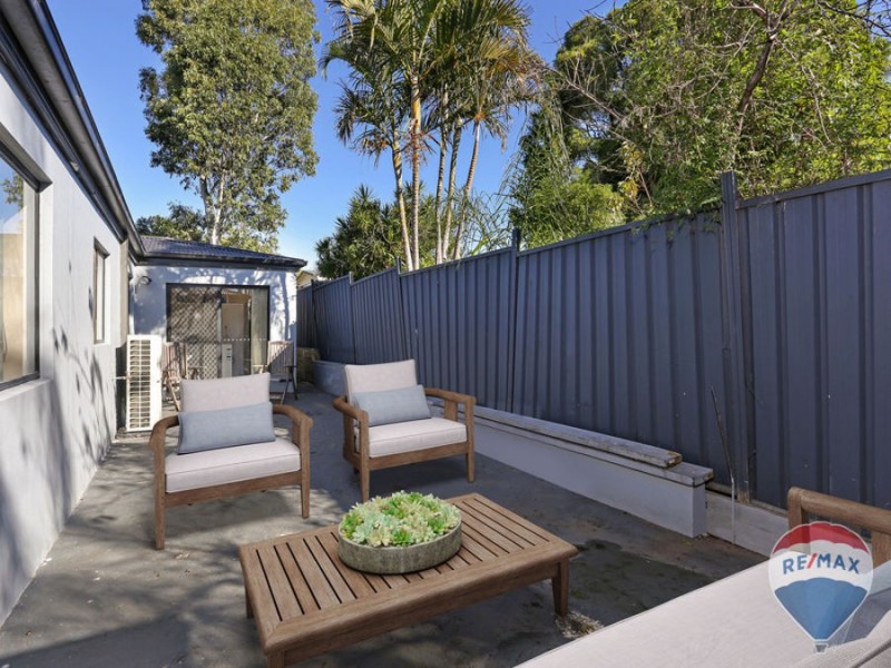 2/90 CAMBRIDGE STREET, Cambridge Park NSW 2747