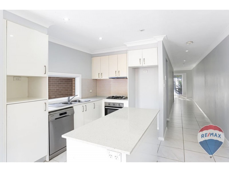 8 GUILLEMOT STREET, Cranebrook NSW 2749