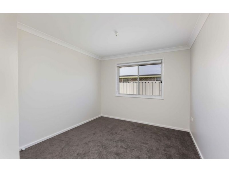 13 & 13A Loongana Crescent, Blue Haven NSW 2262