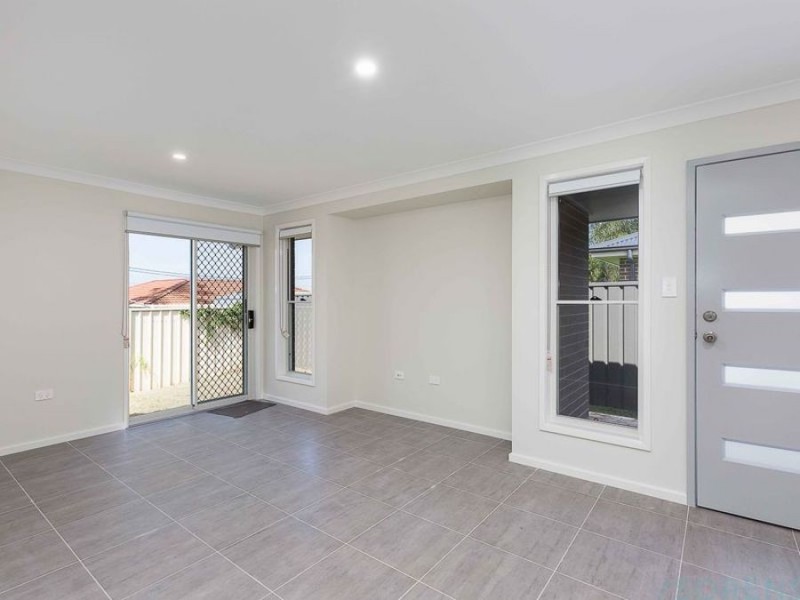 13 & 13A Loongana Crescent, Blue Haven NSW 2262