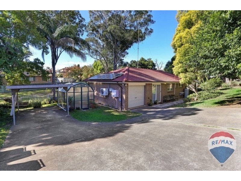 5 BEREN PLACE, Cranebrook NSW 2749