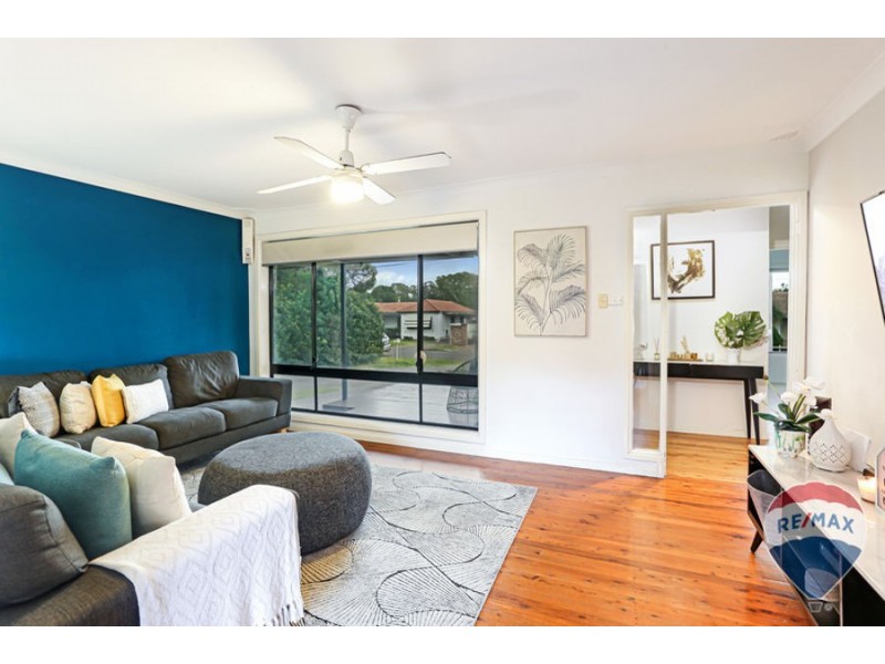 8 WINDERMERE AVENUE, Cambridge Park NSW 2747