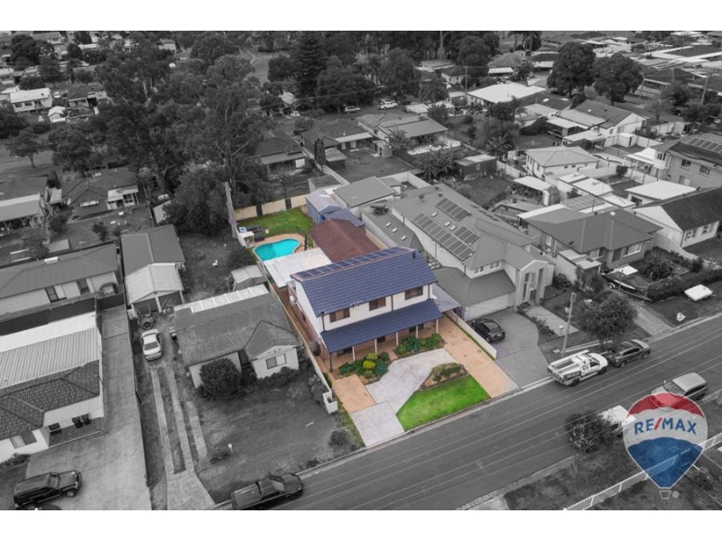 27 WINDERMERE AVENUE, Cambridge Park NSW 2747