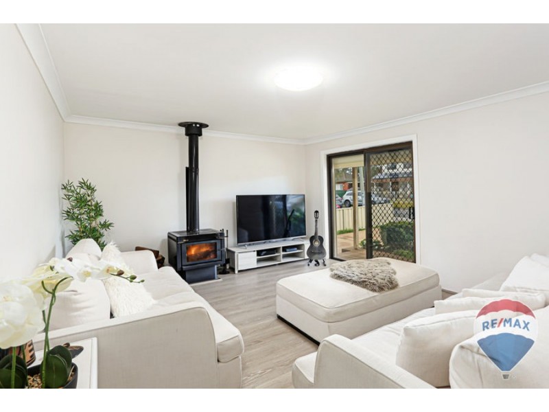 27 WINDERMERE AVENUE, Cambridge Park NSW 2747