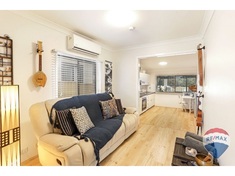 27 WINDERMERE AVENUE, Cambridge Park NSW 2747