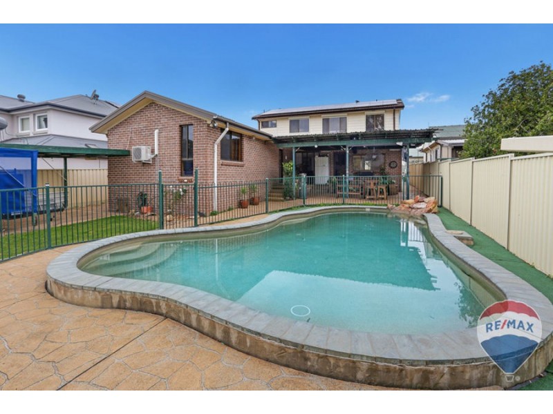 27 WINDERMERE AVENUE, Cambridge Park NSW 2747