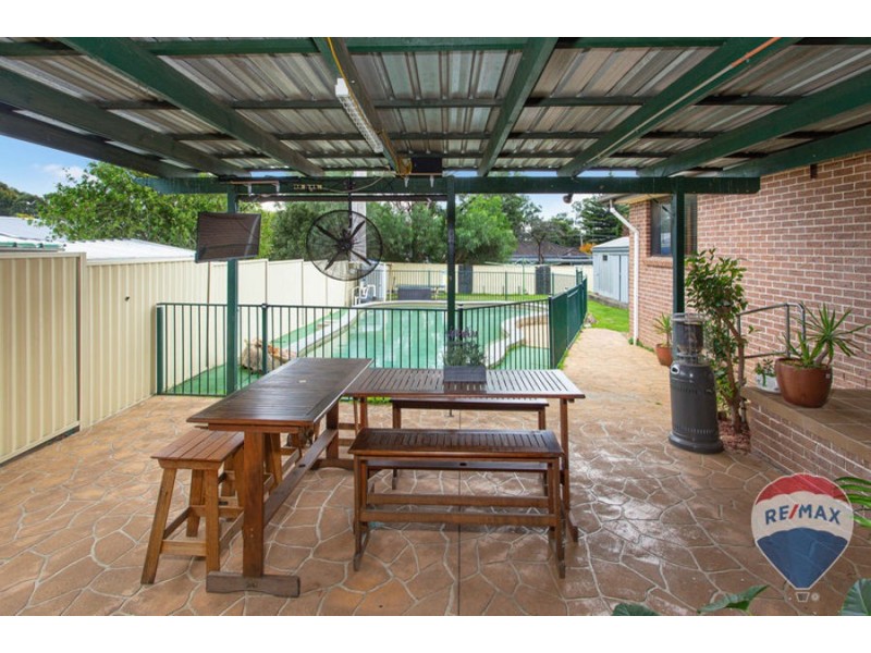 27 WINDERMERE AVENUE, Cambridge Park NSW 2747