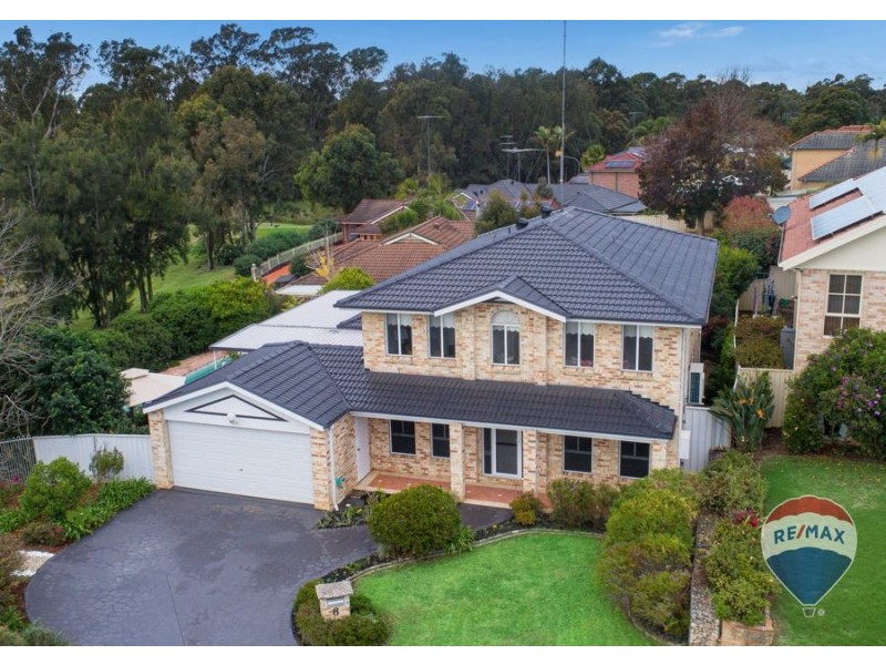 8 FREESIA PLACE, Glenmore Park NSW 2745