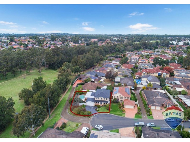 8 FREESIA PLACE, Glenmore Park NSW 2745