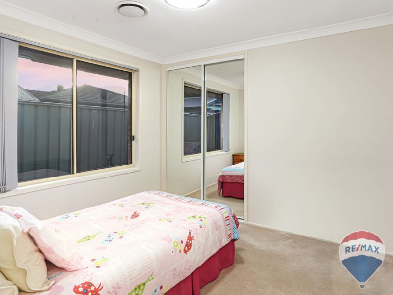 7 Turret Place, Glenmore Park NSW 2745