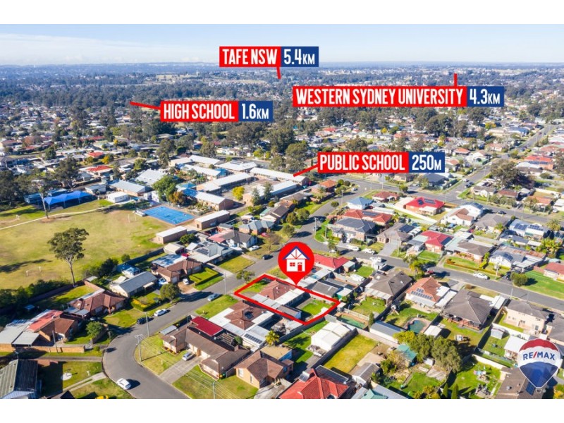 21 DEBORAH CRESCENT, Cambridge Park NSW 2747