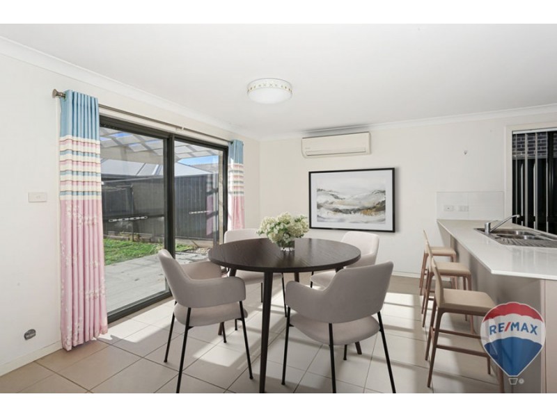 8 ST CHARBEL BOULEVARD, Werrington NSW 2747