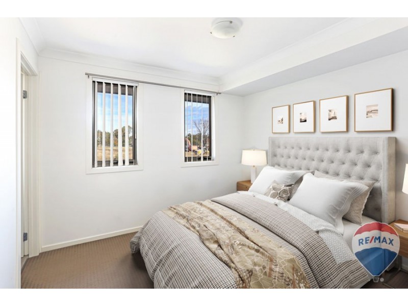 8 ST CHARBEL BOULEVARD, Werrington NSW 2747