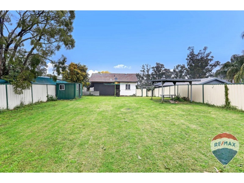 5 CONWAY AVENUE, Cambridge Park NSW 2747