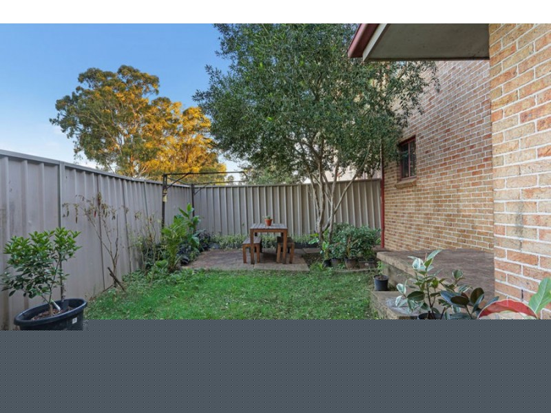 4/4 DERBY STREET, Kingswood NSW 2747