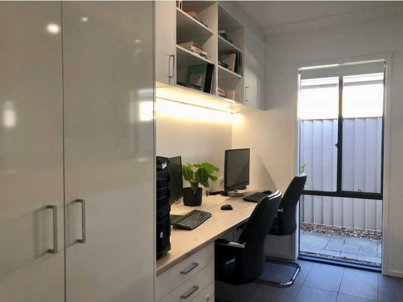 32 FAIRWATER DRIVE, Gwandalan NSW 2259