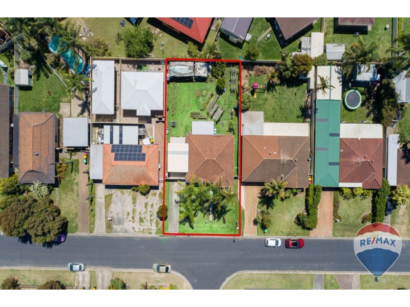 21 MISTLETOE AVENUE, Claremont Meadows NSW 2747