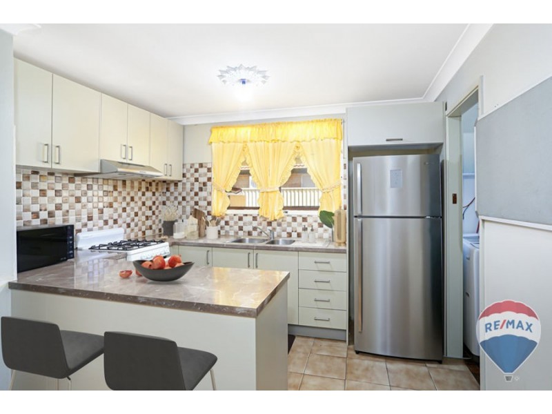 21 MISTLETOE AVENUE, Claremont Meadows NSW 2747