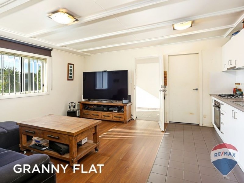 19 & 19A BRIERY PLACE, Cranebrook NSW 2749