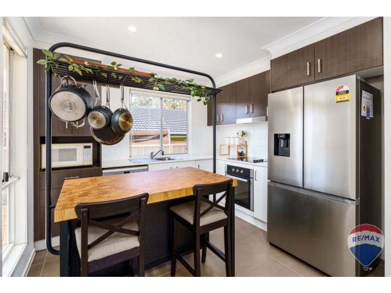 26 & 26A Mahogany Crescent, Thornton NSW 2322