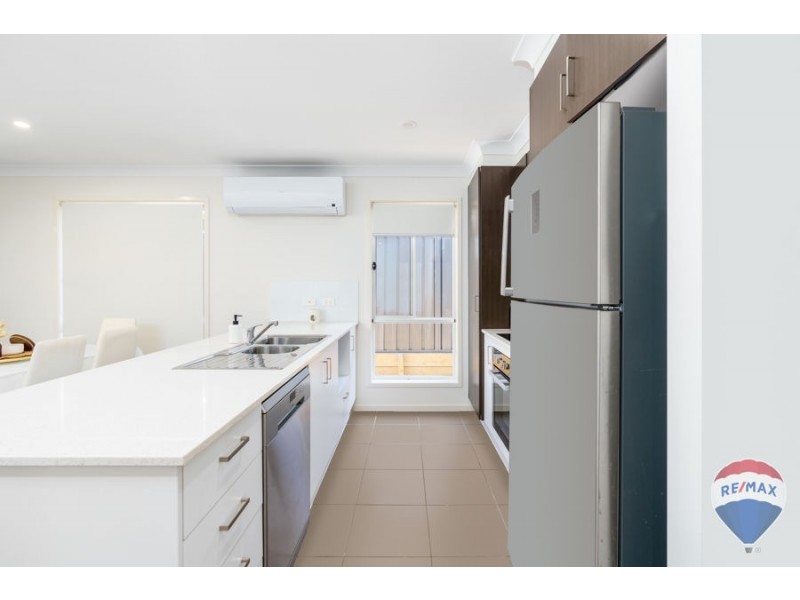 26 & 26A Mahogany Crescent, Thornton NSW 2322