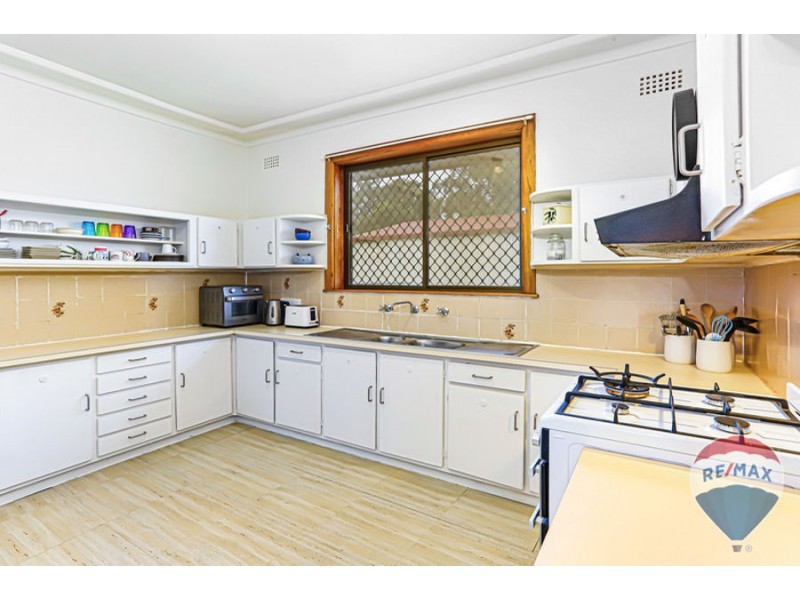 128 CAMBRIDGE STREET, Cambridge Park NSW 2747