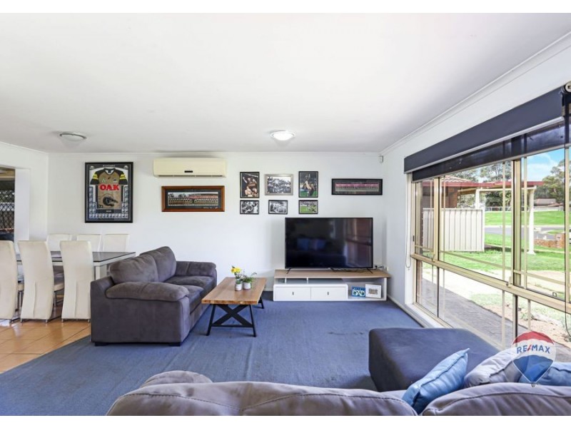 8 GEEWAN PLACE, Claremont Meadows NSW 2747