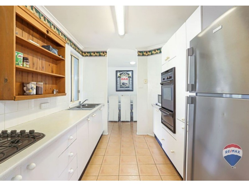 8 GEEWAN PLACE, Claremont Meadows NSW 2747