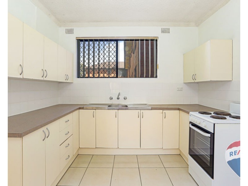 9/6-8 PARKES AVENUE, Werrington NSW 2747